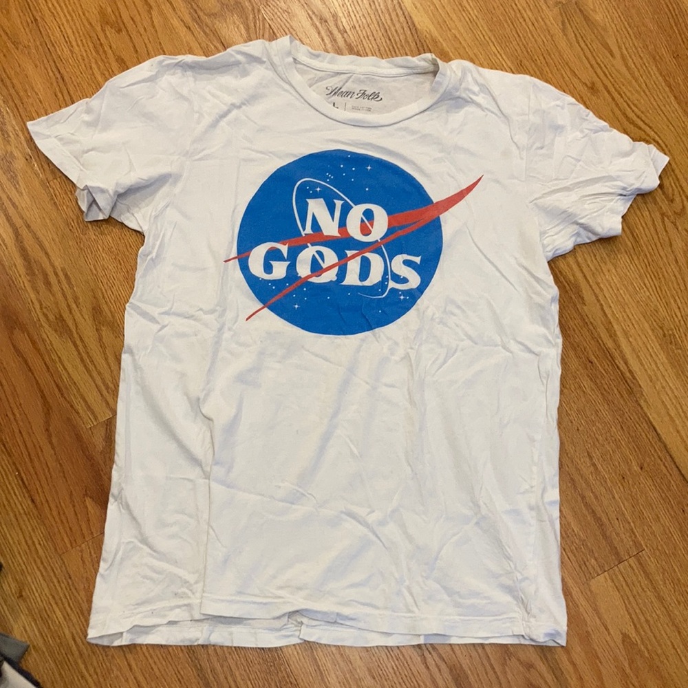 No Gods tee